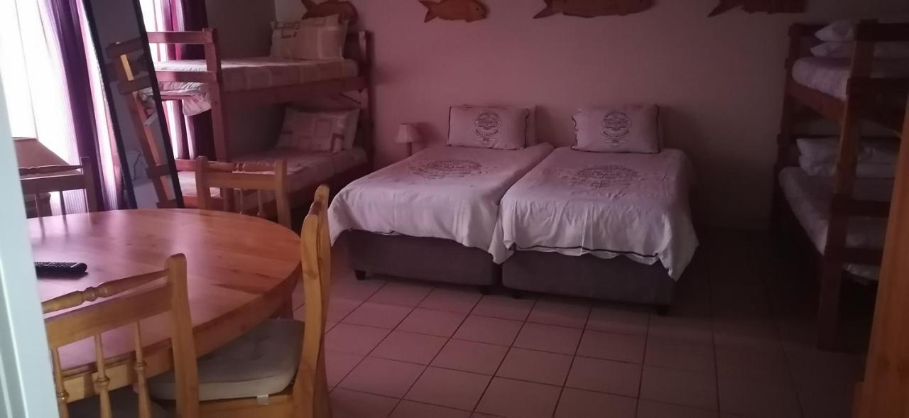 Emitem Bed and Breakfast Plettenberg Bay Esterno foto